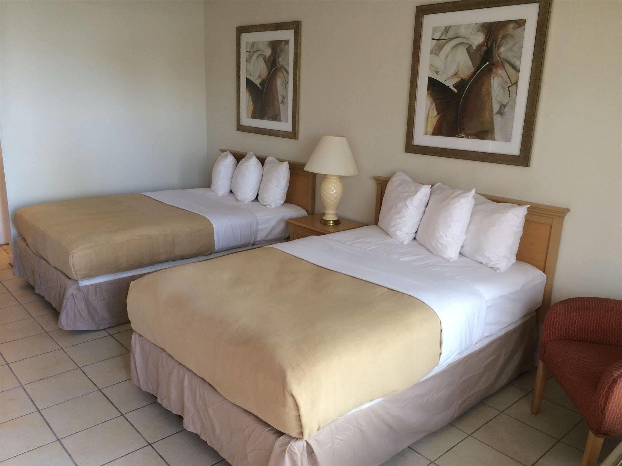 לייקלנד Lakeview Motel מראה חיצוני תמונה